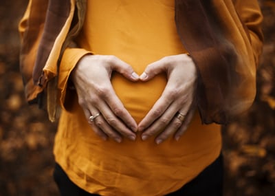 فوائد فوليك اسيد قبل الحمل ولماذا هذا المكمل مهم جدا للحامل