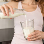 هل الحليب يزيد الوزن؟ تجارب المستخدمين